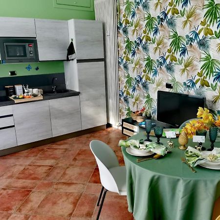 Aura Symphony Home Como Exterior foto